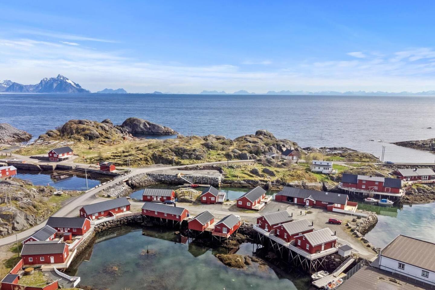 Authentic Lofoten Rorbu Stamsund Εξωτερικό φωτογραφία
